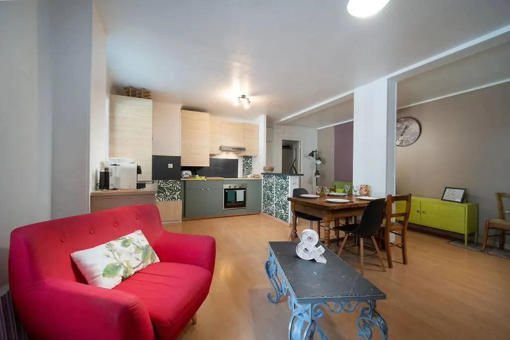 Appartement 2 Chambres Au Coeur De Marseille